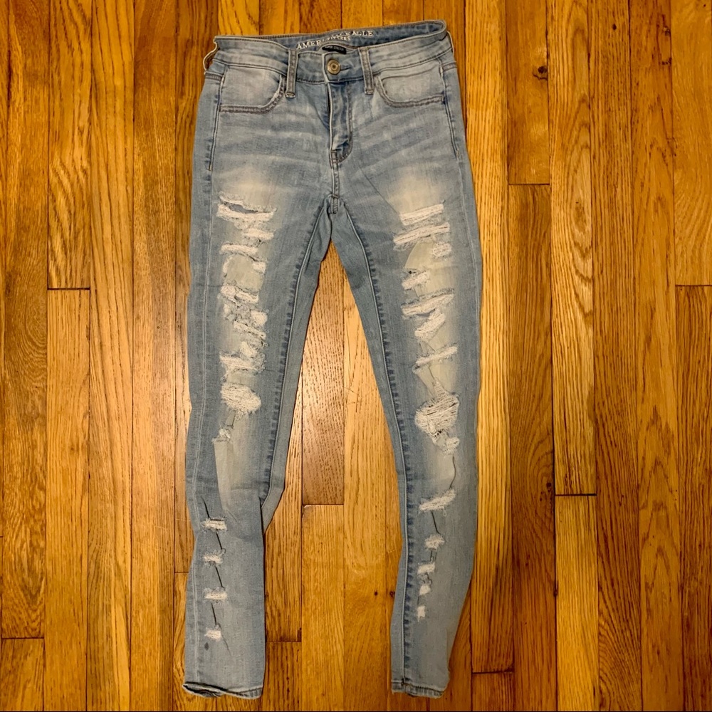 American eagle super distressed jegging